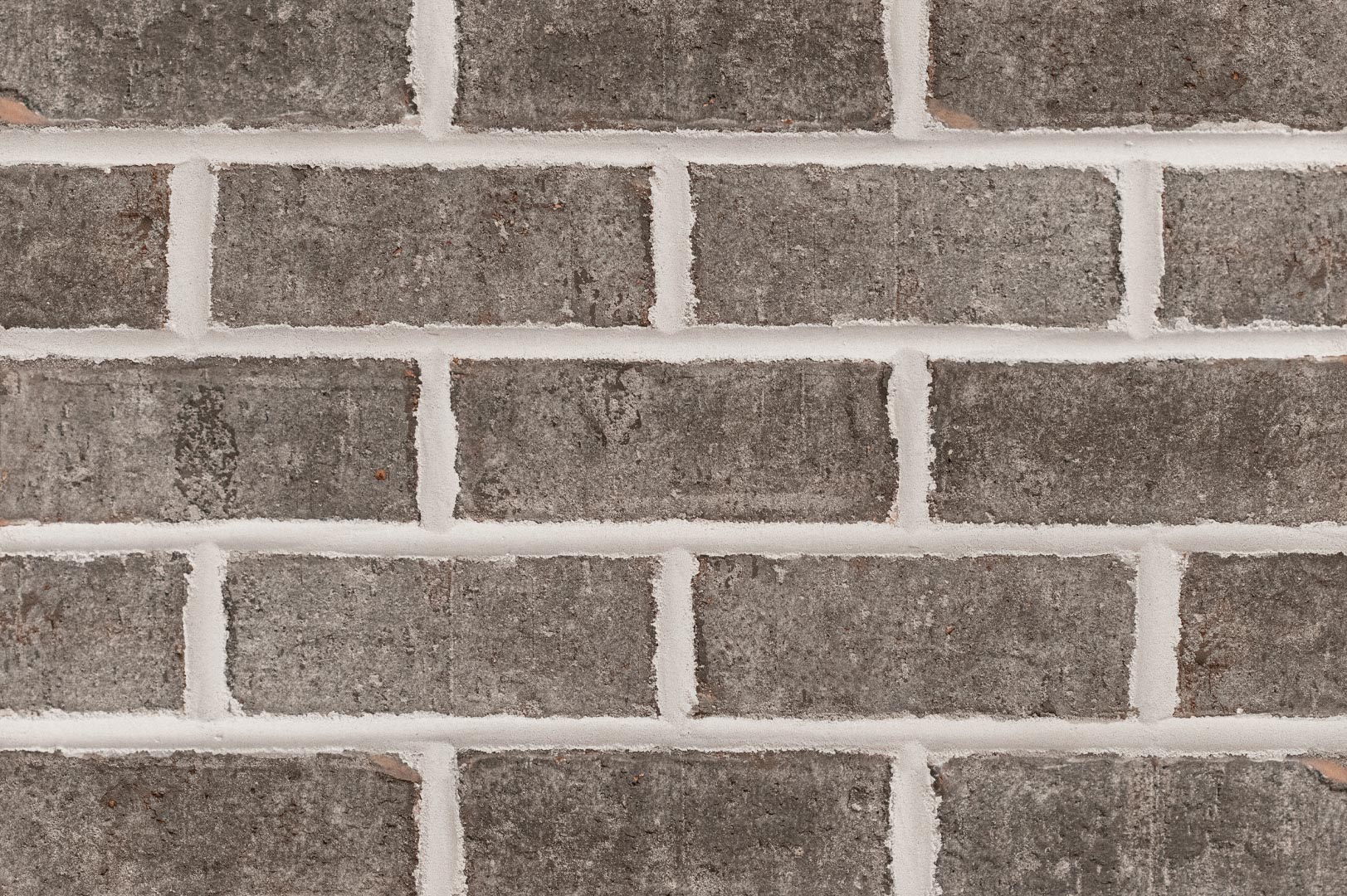 Everest Gray Tudor - White Mortar