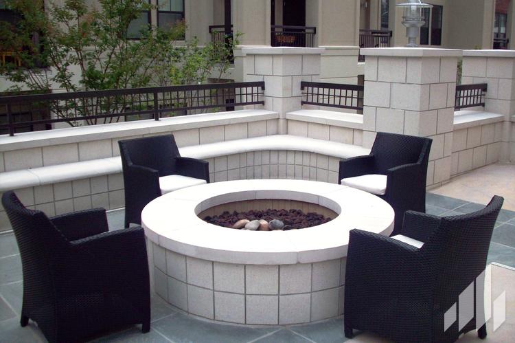 Full-Bed-Stone-Renaissance-Georgia-Limestone-2